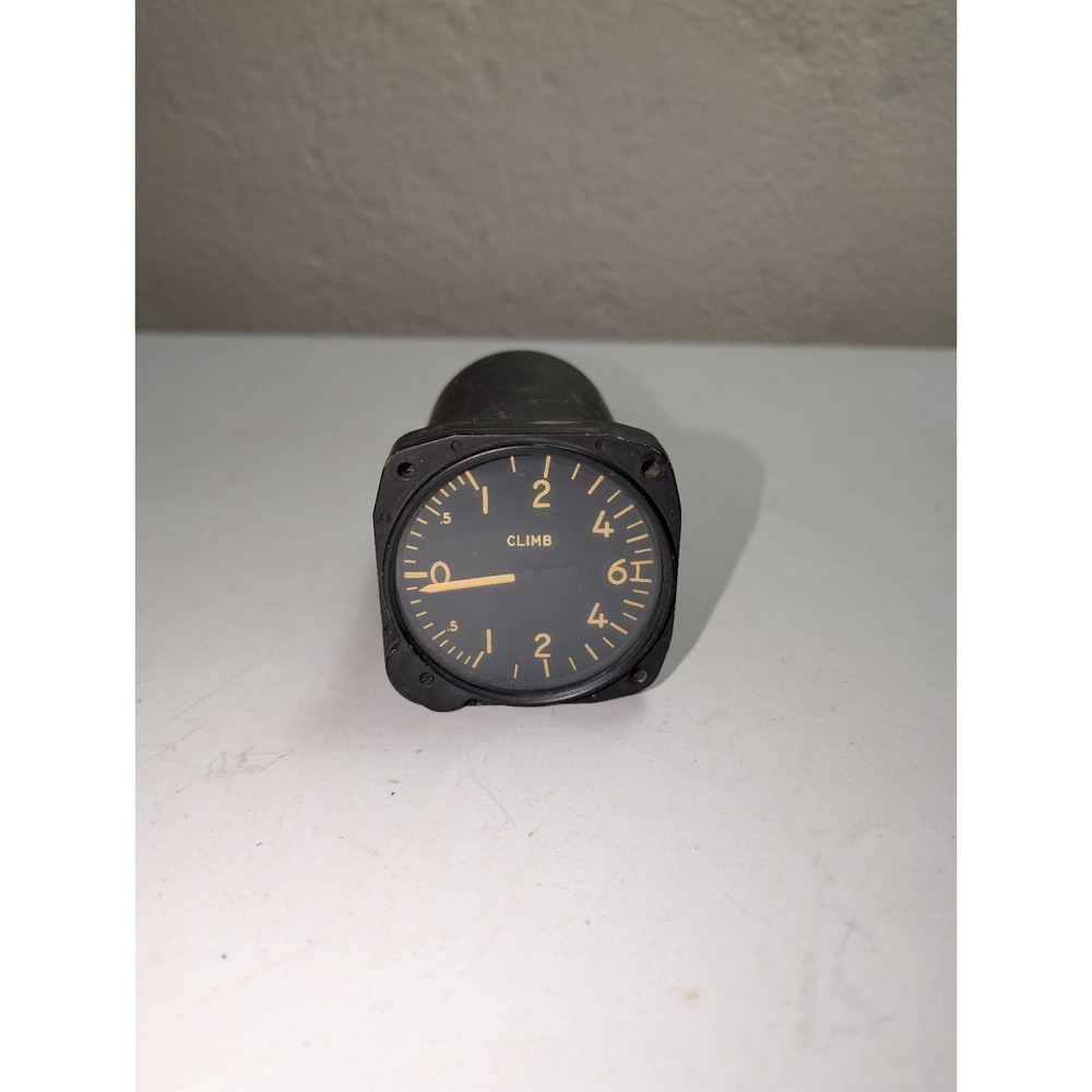 Kollsman Vertical Speed Flight Instrument Indicator AN5825T7 Alt: D07163-04-052